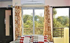 Pretty Garden View Apartment 3Bhk Furnished Flat Near Kashi Vishwanath Temple